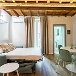Guelfa 4 Guests With Terrace, Ac & Wi-Fi